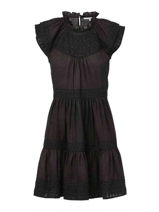 Veronica Beard Dresses & Skirts - Veronica Beard Keely Tiered Dress in Black